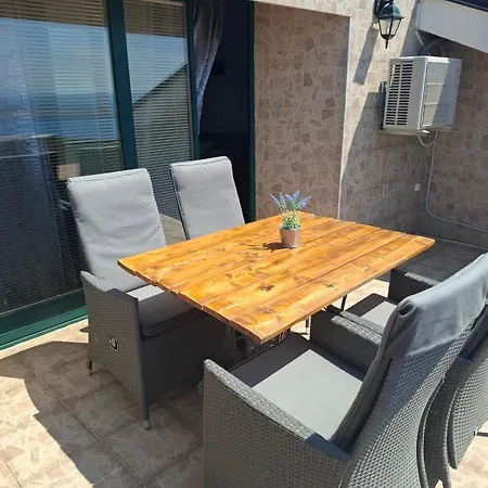 Сasa de vacaciones House Rigo With Private Pool, Jacuzzi And Sauna Crikvenica