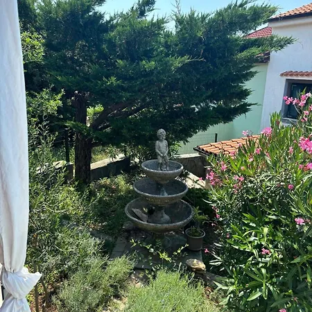 House Rigo With Private Pool, Jacuzzi And Sauna *