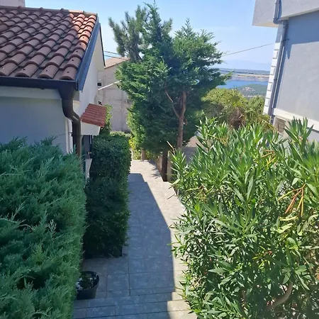 House Rigo With Private Pool, Jacuzzi And Sauna * Crikvenica