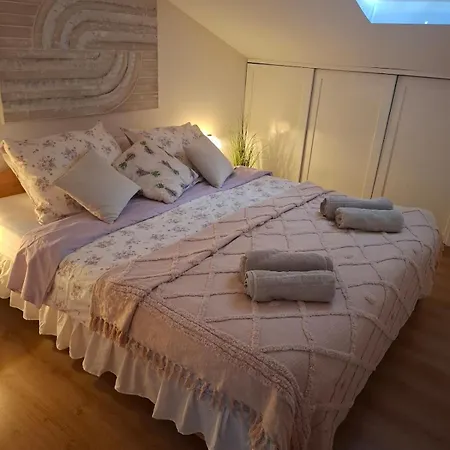 House Rigo With Private Pool, Jacuzzi And Sauna Сasa de vacaciones