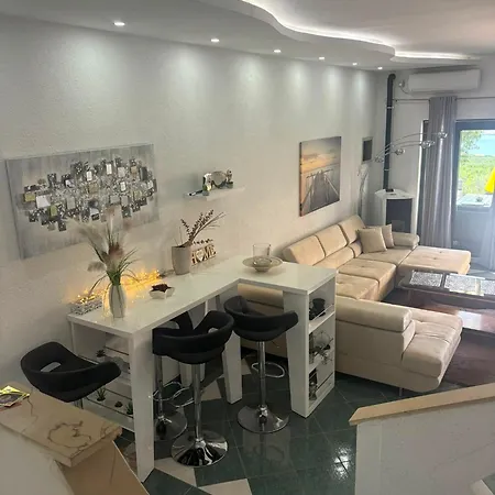 Сasa de vacaciones House Rigo With Private Pool, Jacuzzi And Sauna