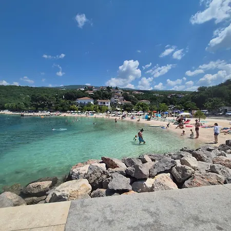 House Rigo With Private Pool, Jacuzzi And Sauna Crikvenica
